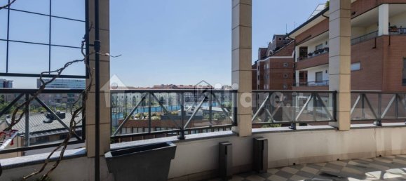 2 bedrooms Apartment in Milan, Italy No. 317737 38