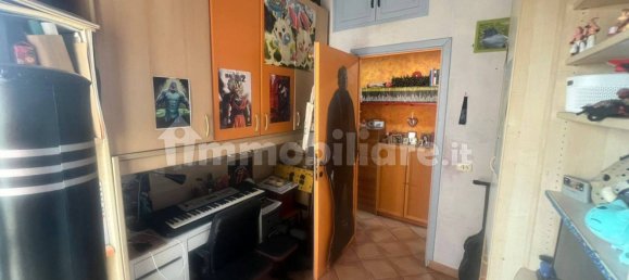 2 Schlafzimmer Wohnung in Rome, Italy, Nr. 28395 17