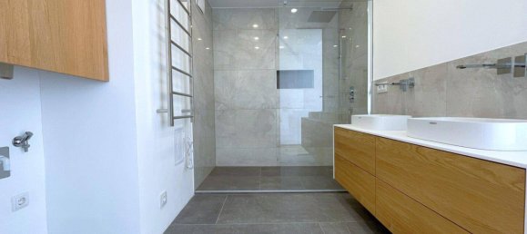 2 rooms Duplex in Vienna, Austria No. 174993 8