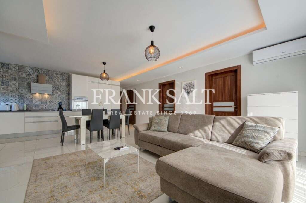 2 bedrooms Apartment in Saint Paul's Bay, Malta No. 10637