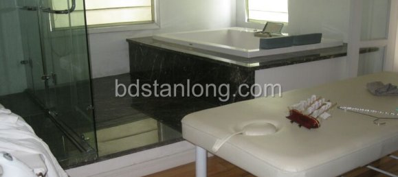 Villa de 5 dormitorios en Tay Ho, Vietnam No. 6361 10