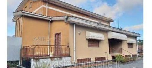 Apartamento T5 em Genzano di Roma, Italy N.º 335180 20