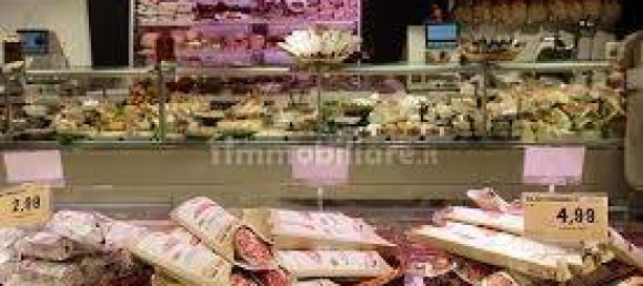 2-salle Propriété commerciale à Savona, Italy No. 189161 30