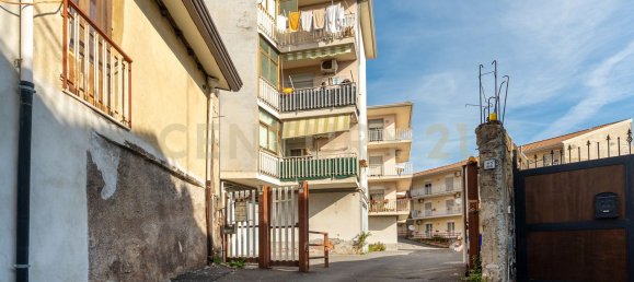 Apartamento de 4 habitaciónes en Aci Catena, Italy No. 125335 44