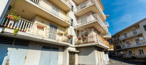 Apartamento de 4 habitaciónes en Aci Catena, Italy No. 125335 13