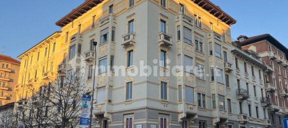Apartamento de 2 dormitorios en Milan, Italy No. 248573 24