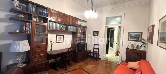 Apartamento de 2 dormitorios en Milan, Italy No. 248573 3