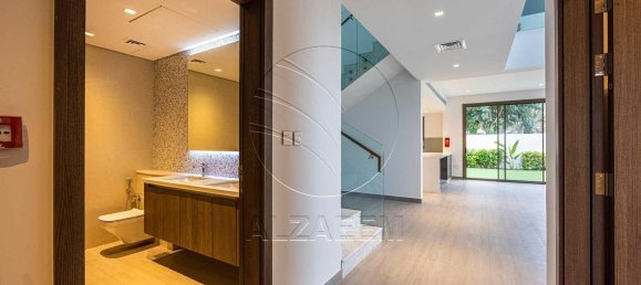 4 bedrooms Townhouse in Yas Island, UAE No. 29913 4