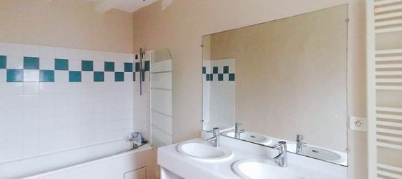 2 bedrooms House in Chanceaux-sur-Choisille, France No. 300662 6