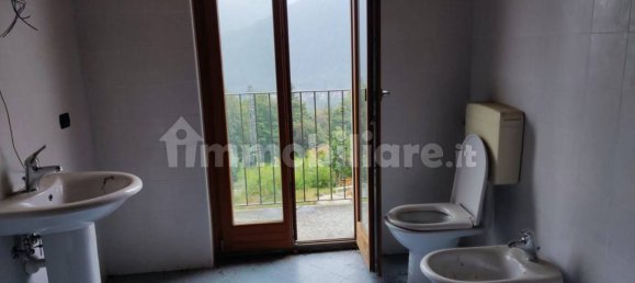 Apartamento de 2 dormitorios en Craveggia, Italy No. 195825 4