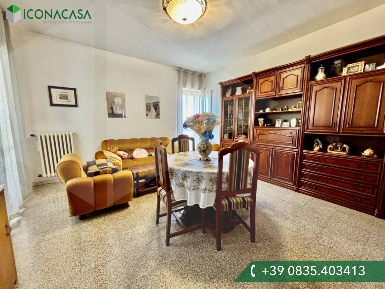 Propiedad comercial de 4 habitaciónes en Matera, Italy No. 26527