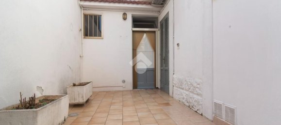 4 bedrooms House in Conversano, Italy No. 319412 2