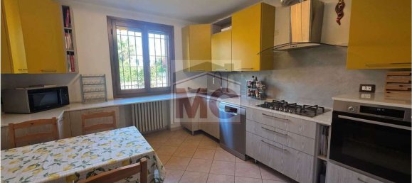 Дом с 6 комнатами в Рубьера, Италия № 265994 17