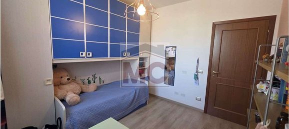 Дом с 6 комнатами в Рубьера, Италия № 265994 37