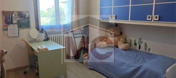 Дом с 6 комнатами в Рубьера, Италия № 265994 36