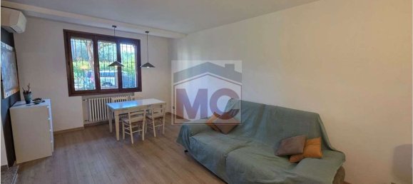 Дом с 6 комнатами в Рубьера, Италия № 265994 12