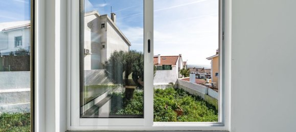 3 bedrooms House in Rio de Mouro, Portugal No. 96763 4