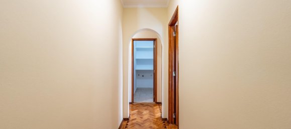 3 bedrooms House in Rio de Mouro, Portugal No. 96763 14