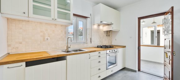 3 bedrooms House in Rio de Mouro, Portugal No. 96763 11