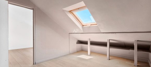 4 bedrooms House in Saint-Germain-en-Laye, France No. 323426 10