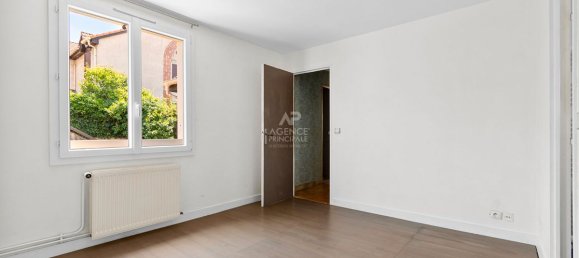 4 bedrooms House in Saint-Germain-en-Laye, France No. 323426 8