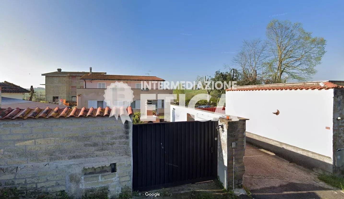 6 bedrooms Villa in Rome, Italy No. 271166