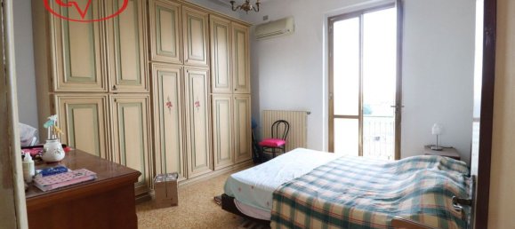 6-salle Appartement à Laterina Pergine Valdarno, Italy No. 136149 13