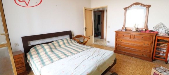 6-salle Appartement à Laterina Pergine Valdarno, Italy No. 136149 14