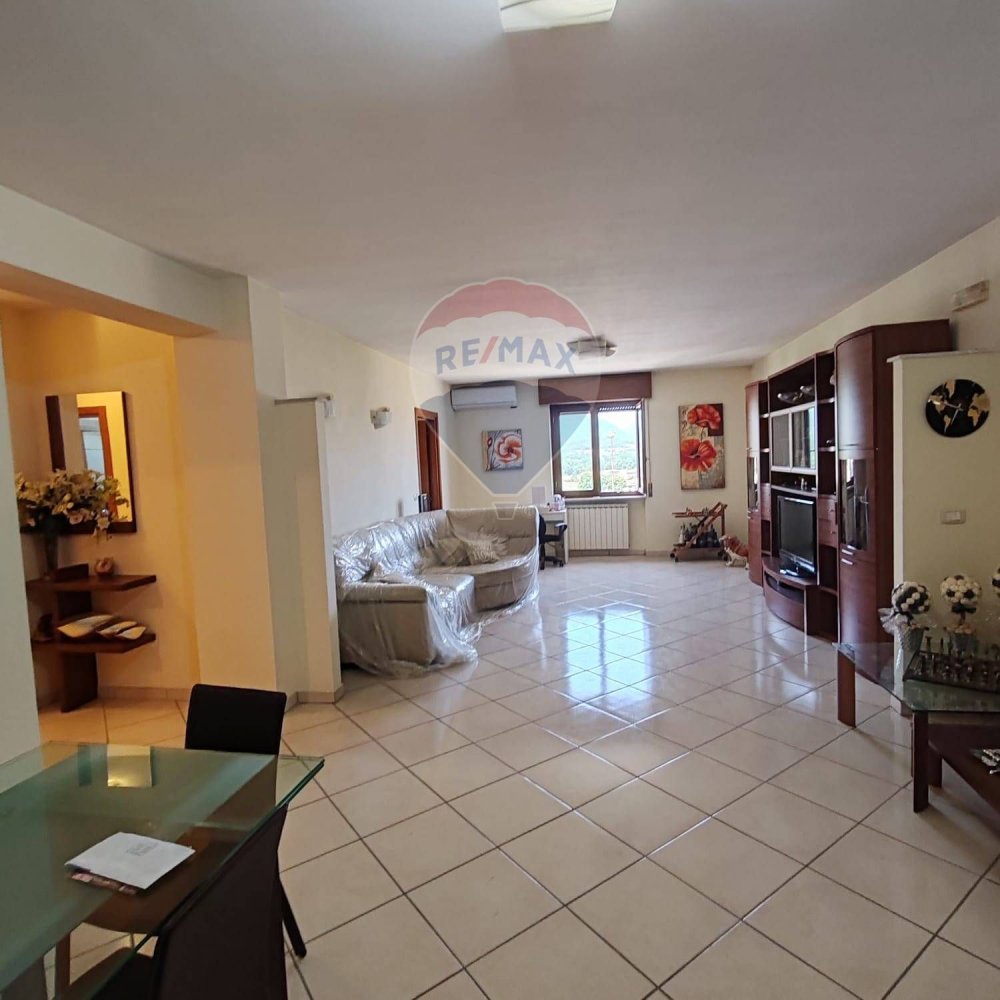 Apartamento T3 em Pontecorvo, Italy N.º 324138