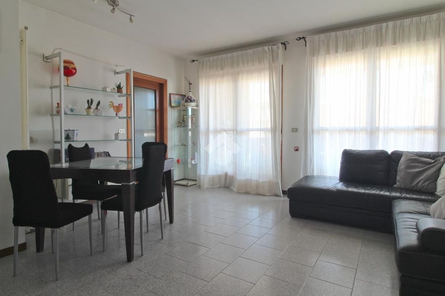 4 rooms Apartment in Giulianova, Italy No. 268714