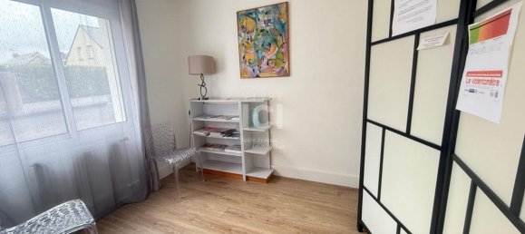 5 bedrooms House in Nantes, France No. 289213 3