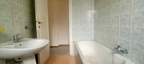 3 rooms Apartment in Rome, Italy No. 184231 27