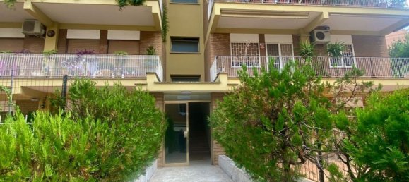 3 rooms Apartment in Rome, Italy No. 184231 110