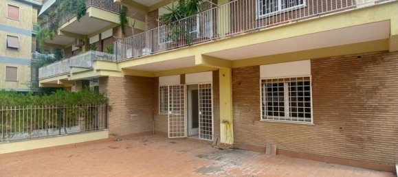 3 rooms Apartment in Rome, Italy No. 184231 42