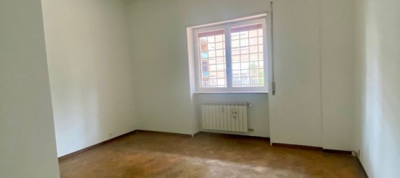 3 rooms Apartment in Rome, Italy No. 184231 13