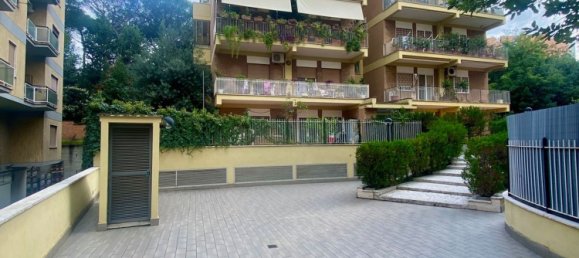 3 rooms Apartment in Rome, Italy No. 184231 98