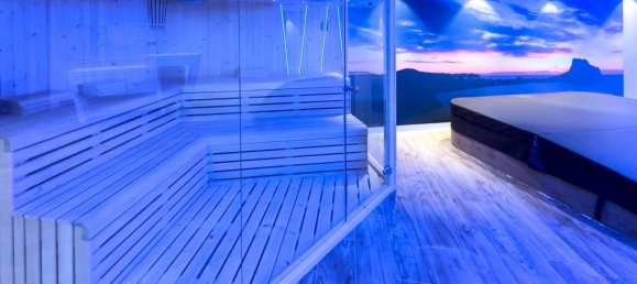 4 bedrooms Villa in Calpe, Spain No. 3643 3