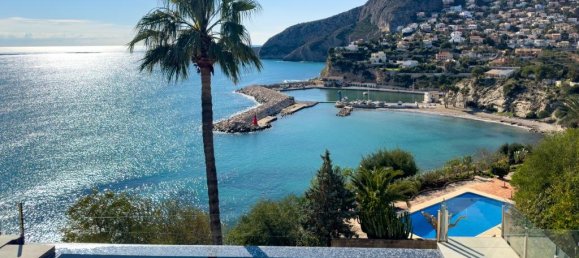 4 bedrooms Villa in Calpe, Spain No. 3643 10