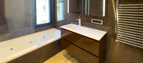 4 bedrooms Villa in Calpe, Spain No. 3643 28