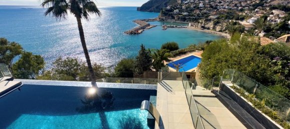 4 bedrooms Villa in Calpe, Spain No. 3643 12