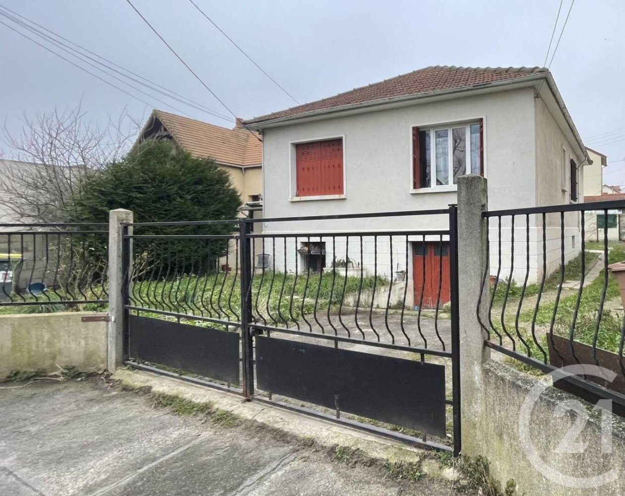 3 Schlafzimmer Haus in Houilles, France, Nr. 140997