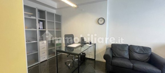 3-Zimmer Büro in La Spezia, Italy, Nr. 357544 9