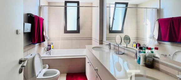 4 chambres Maison de ville à Town Square, UAE No. 34486 11