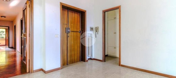 2 bedrooms Apartment in Alba Adriatica, Italy No. 29486 10