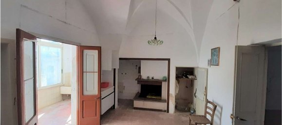 4-Zimmer Haus in Andrano, Italy, Nr. 133843 8