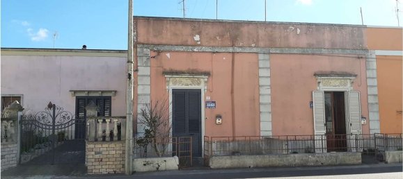 4-Zimmer Haus in Andrano, Italy, Nr. 133843 2