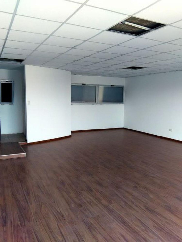 Oficina en San Fernando, Argentina 60 m² No. 106508