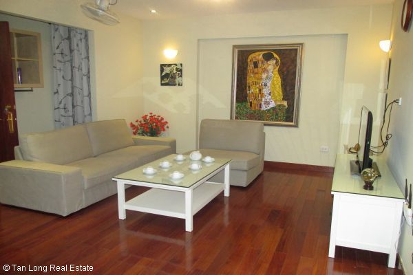 2 Schlafzimmer Wohnung in Hoan Kiem, Vietnam, Nr. 5898