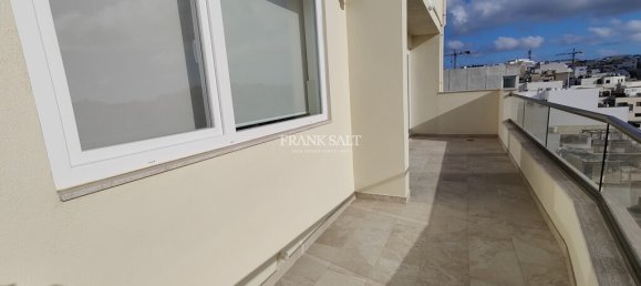 2 Schlafzimmer Penthouse in Mellieha, Malta, Nr. 10906 4