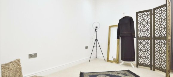 2 bedrooms Apartment in London, United Kingdom No. 12465 18